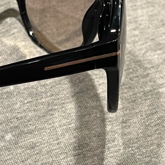 Tom Ford sunglasses - Picture 8 of 9